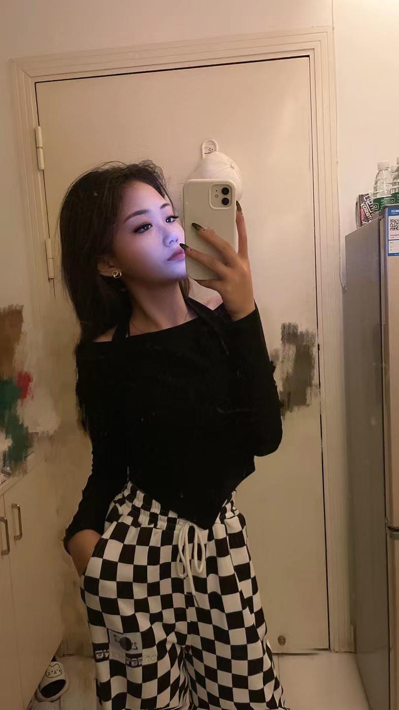 ea32b027273859aeef2ac7c5c86ffa73.jpeg