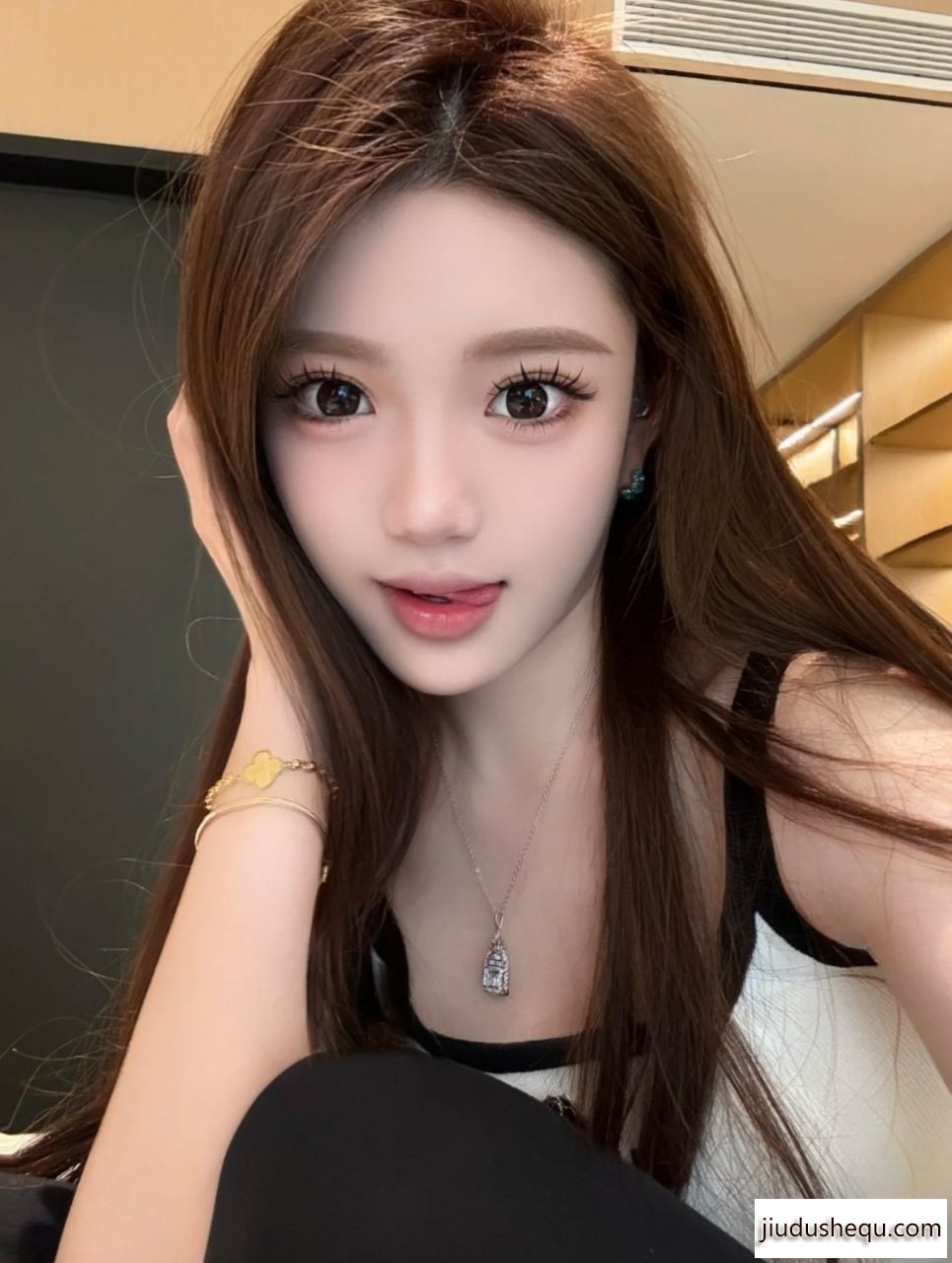 153.jpg